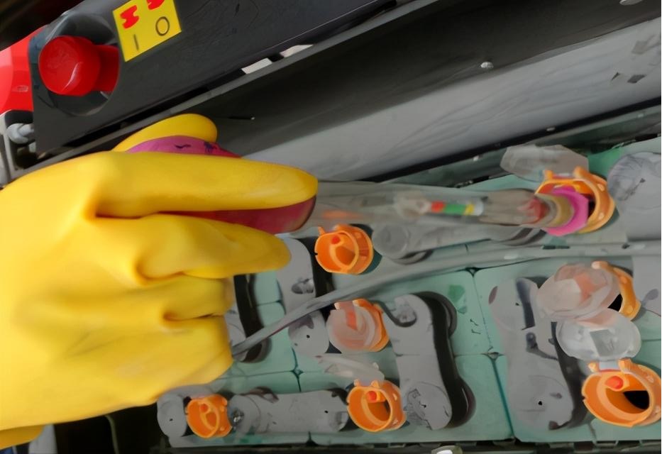 電瓶加水的正確步驟你了解嗎？